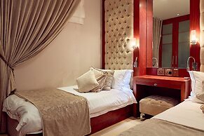 First Group La Montagne