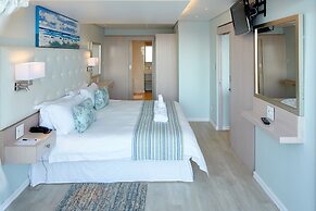 First Group La Montagne