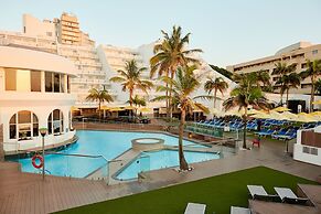 First Group La Montagne