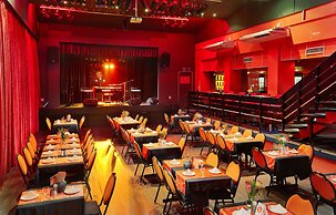 First Group La Montagne