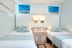 First Group La Montagne