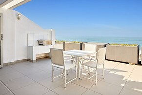 First Group La Montagne