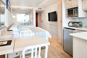 First Group La Montagne