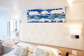 First Group La Montagne