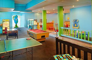 First Group La Montagne