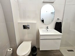 First Group La Montagne