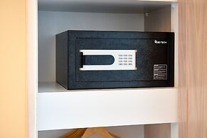 First Group La Montagne