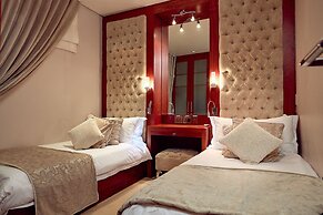 First Group La Montagne