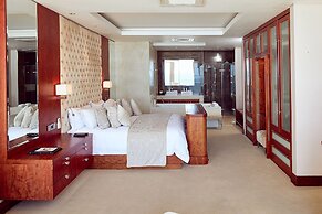 First Group La Montagne