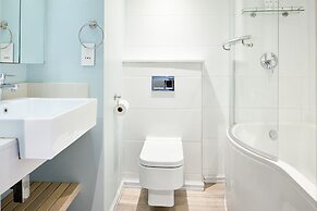 First Group La Montagne