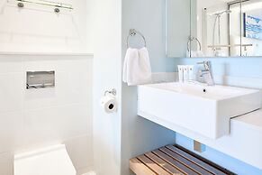 First Group La Montagne