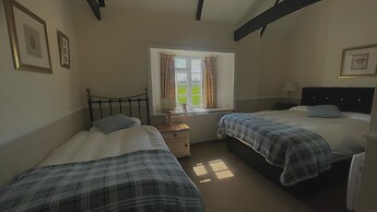 The Sibson Inn Hotel