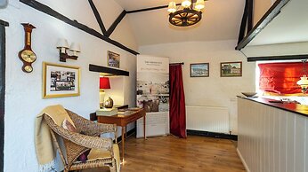 The Sibson Inn Hotel