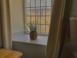 The Sibson Inn Hotel