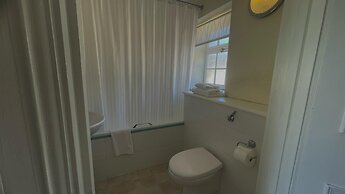 The Sibson Inn Hotel