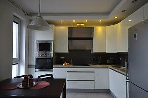 Senator Warsaw Apartments