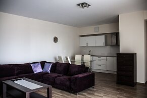 Senator Warsaw Apartments