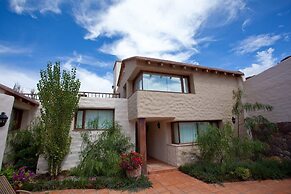 Marques de Tojo Hotel