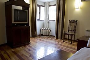 Marques de Tojo Hotel