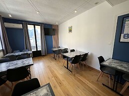 Brit Hôtel du Parc Niort Centre - Parking gratuit