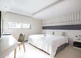 Dandy Hotel Tianmu Branch