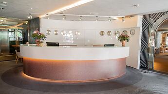 Hotel Savoy