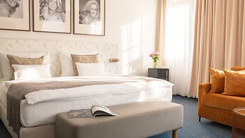 Hotel Savoy