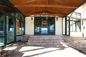 Lecadin Hotel
