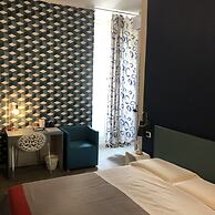 H Rooms Boutique Hotel