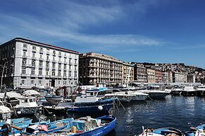 H Rooms Boutique Hotel