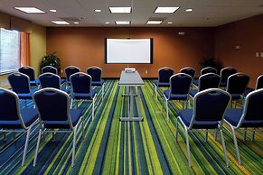 Fairfield Inn & Suites by Marriott Charleston Airport/Conven