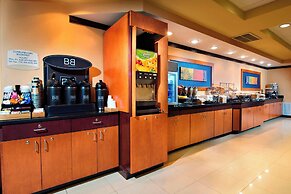 Fairfield Inn & Suites by Marriott Charleston Airport/Conven