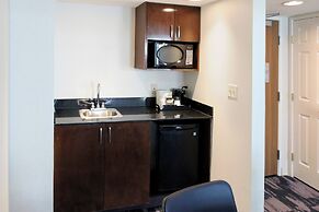 Fairfield Inn & Suites by Marriott Charleston Airport/Conven