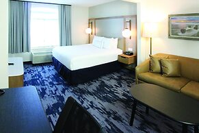 Fairfield Inn & Suites by Marriott Charleston Airport/Conven