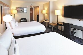 Fairfield Inn & Suites by Marriott Charleston Airport/Conven