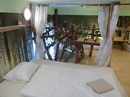 Artharmony Pension & Hostel