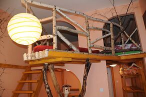 Artharmony Pension & Hostel