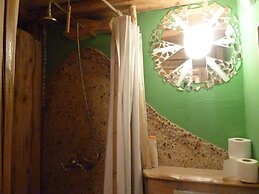 Artharmony Pension & Hostel