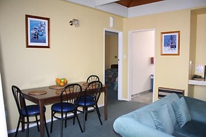 193 Aorangi Manor Motel