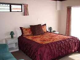 193 Aorangi Manor Motel