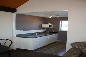 193 Aorangi Manor Motel