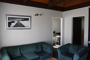 193 Aorangi Manor Motel