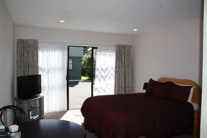 193 Aorangi Manor Motel