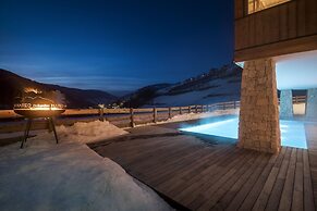 Mareo Dolomites Hotel