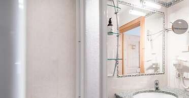 Mareo Dolomites Hotel