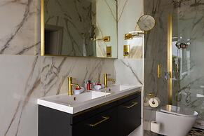 Dover Marina Hotel & Spa, Tapestry Collection by Hilton