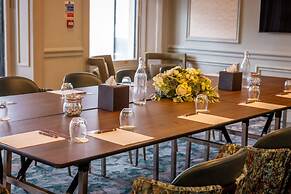 Dover Marina Hotel & Spa, Tapestry Collection by Hilton