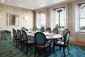 Dover Marina Hotel & Spa, Tapestry Collection by Hilton