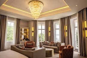 Dover Marina Hotel & Spa, Tapestry Collection by Hilton