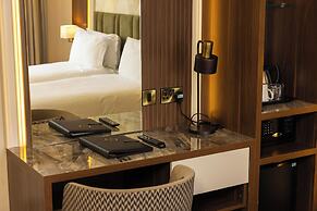 Dover Marina Hotel & Spa, Tapestry Collection by Hilton